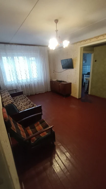 Smychka 1/2 floor Good residential with furniture