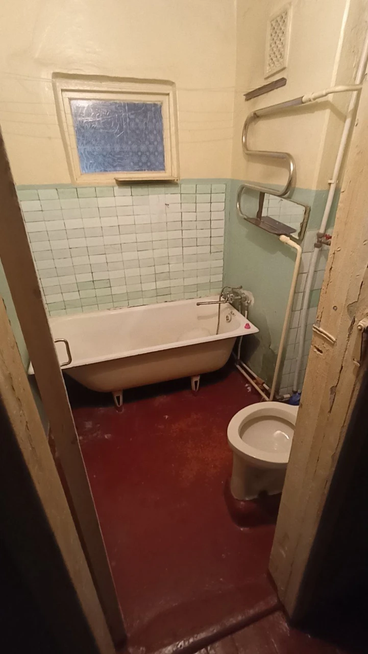 Smychka 1/2 floor Good residential with furniture