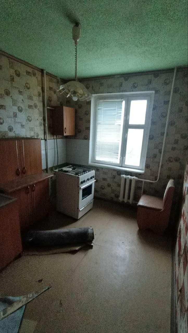 Продається 2 кімнатна квартира на Карачунах (Миколаївське шосе)