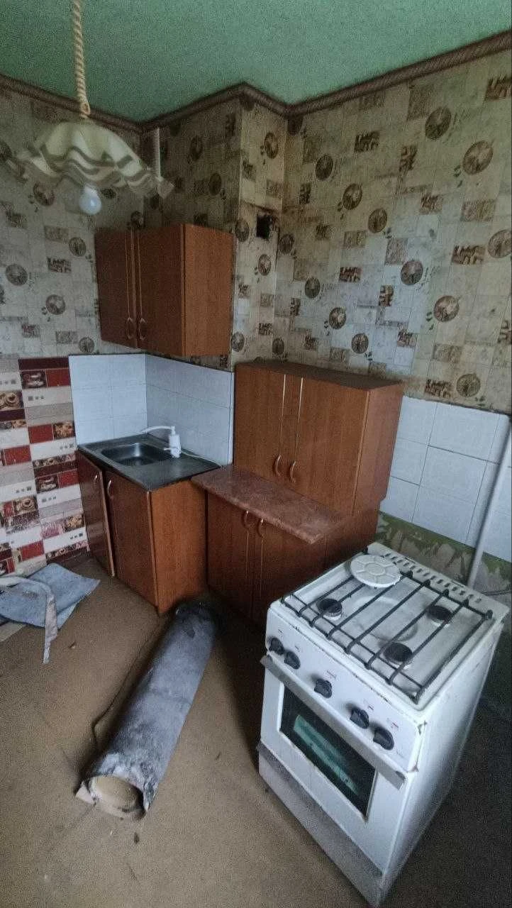 Продається 2 кімнатна квартира на Карачунах (Миколаївське шосе)
