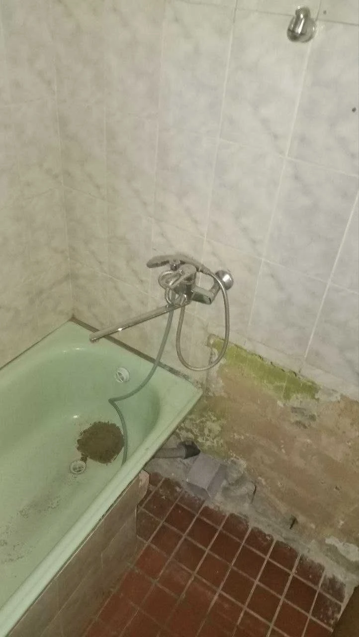 Продається 2 кімнатна квартира на Карачунах (Миколаївське шосе)