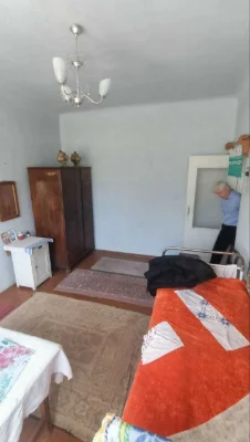 Продається 3-кімнатна квартира в ЦГОК