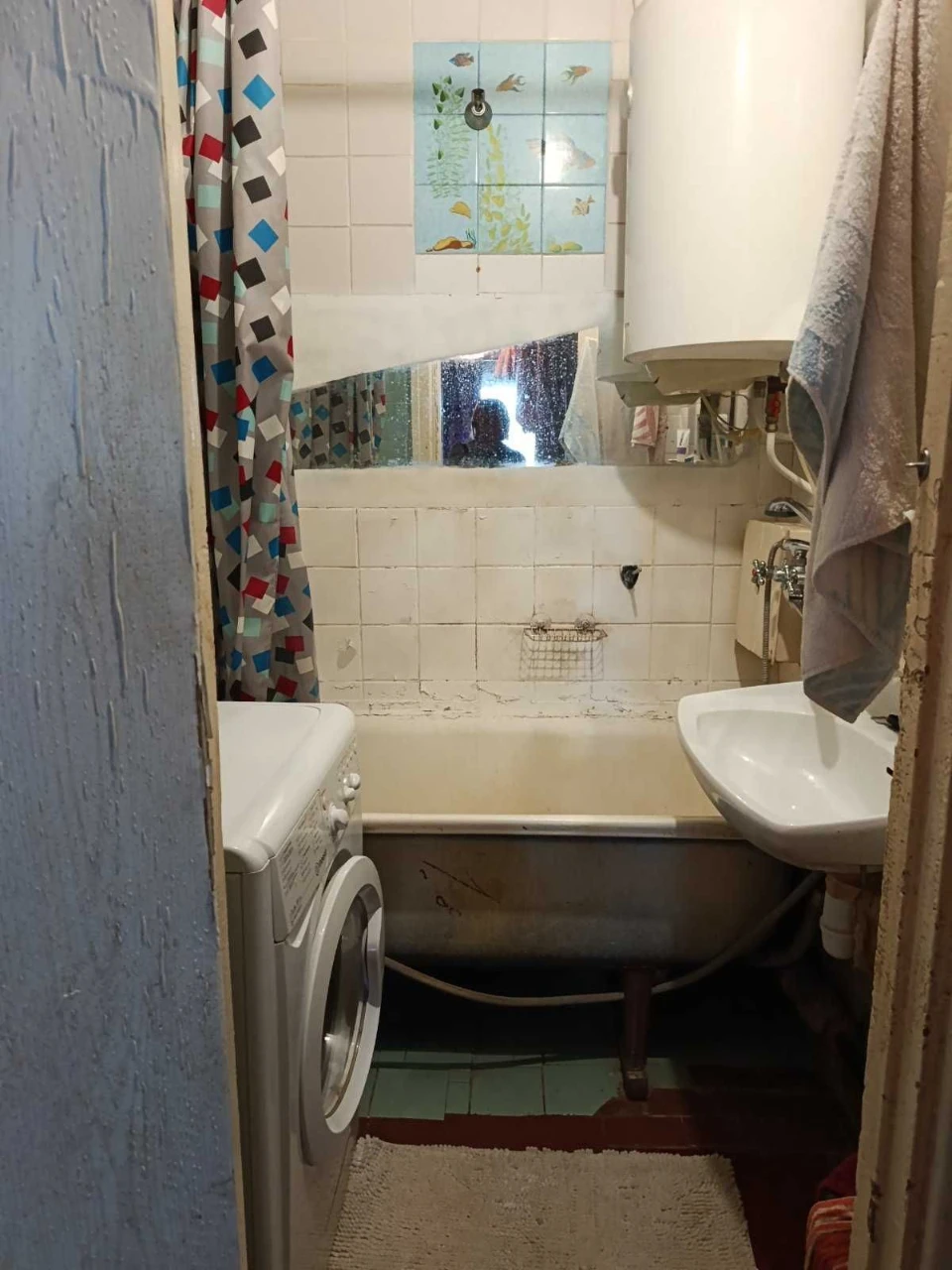 Продаж 3-кімнатній квартири на вул. Черкасова - можливо на складі