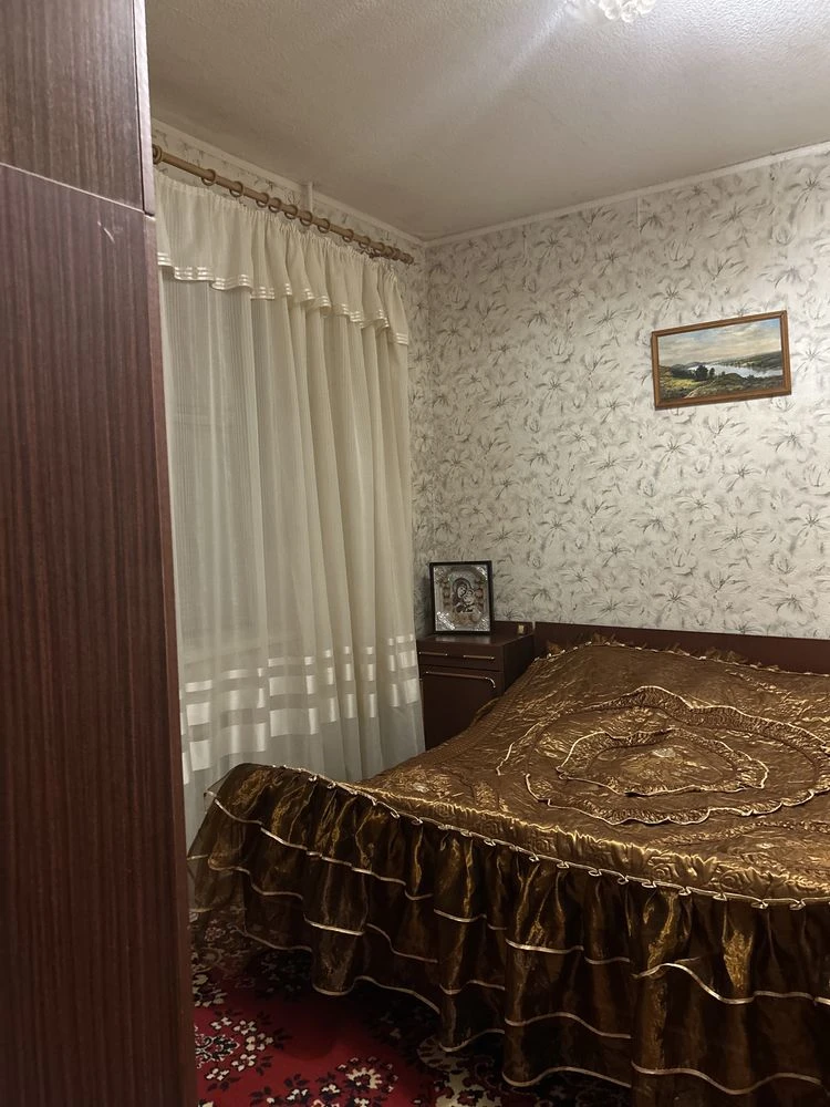 Sale of a 3-room apartment at 69 Zarynsky Street