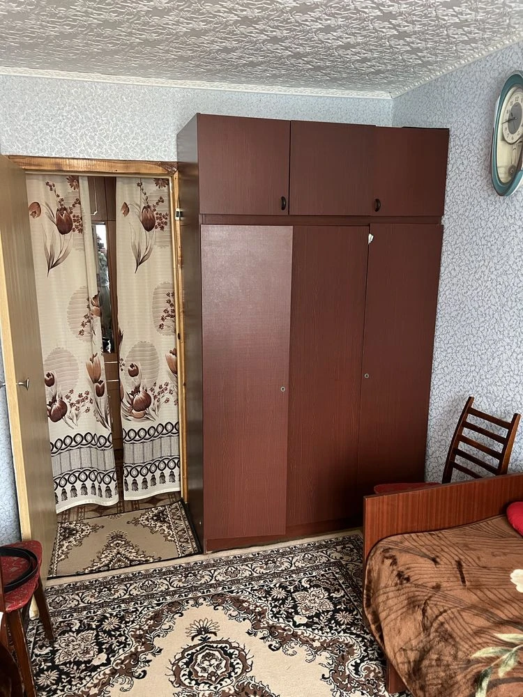 Продается 3-комнатная квартира в Автотехникуме с автонастоянкой
