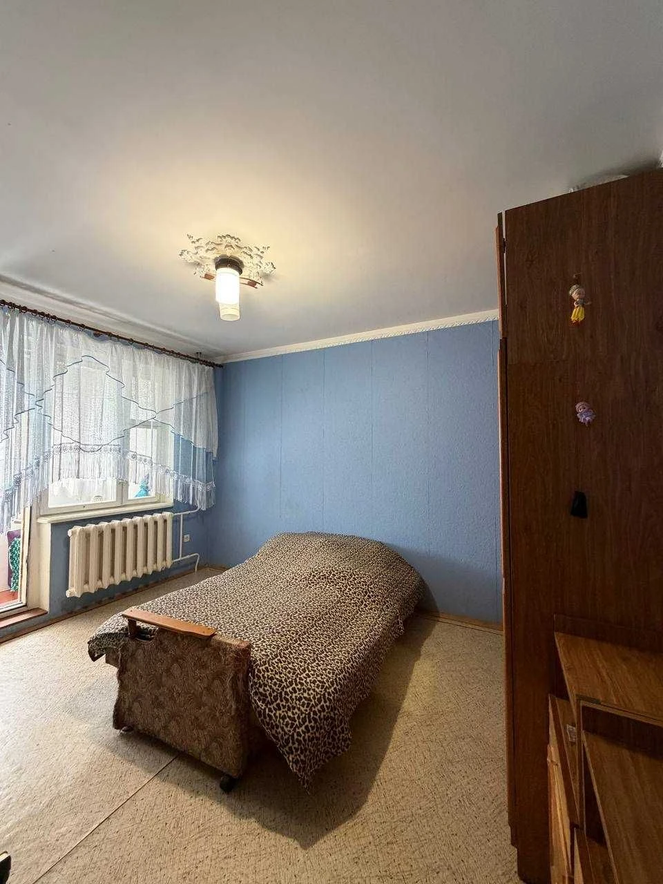 Продаж 3-кімн. квартири, 2 поверх. Вечірній 10