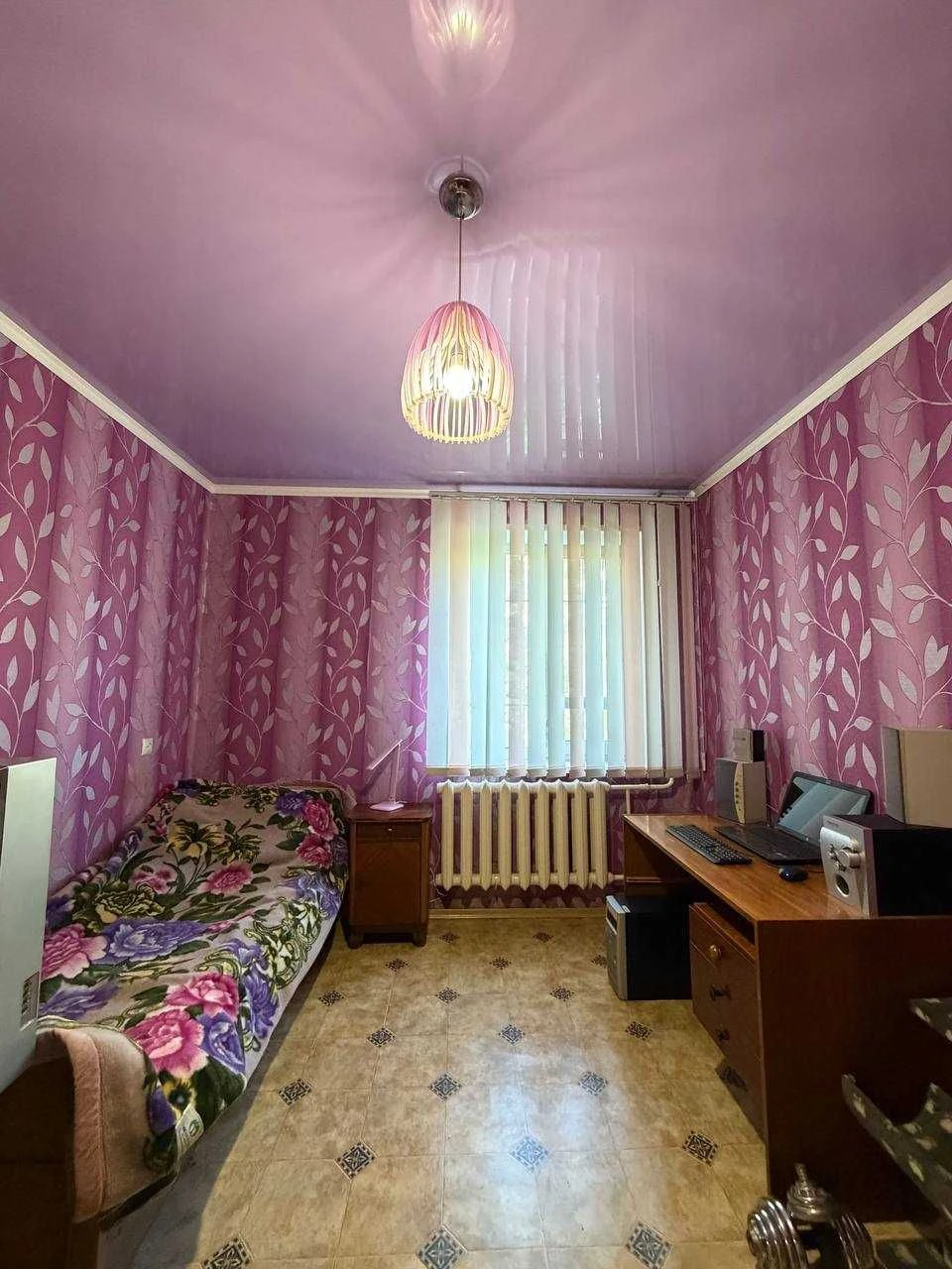 Продаж 3-кімн. квартири, 2 поверх. Вечірній 10