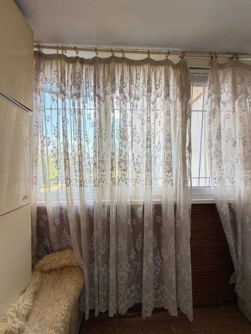 Продаж 3-кімн. квартири, 2 поверх. Вечірній 10