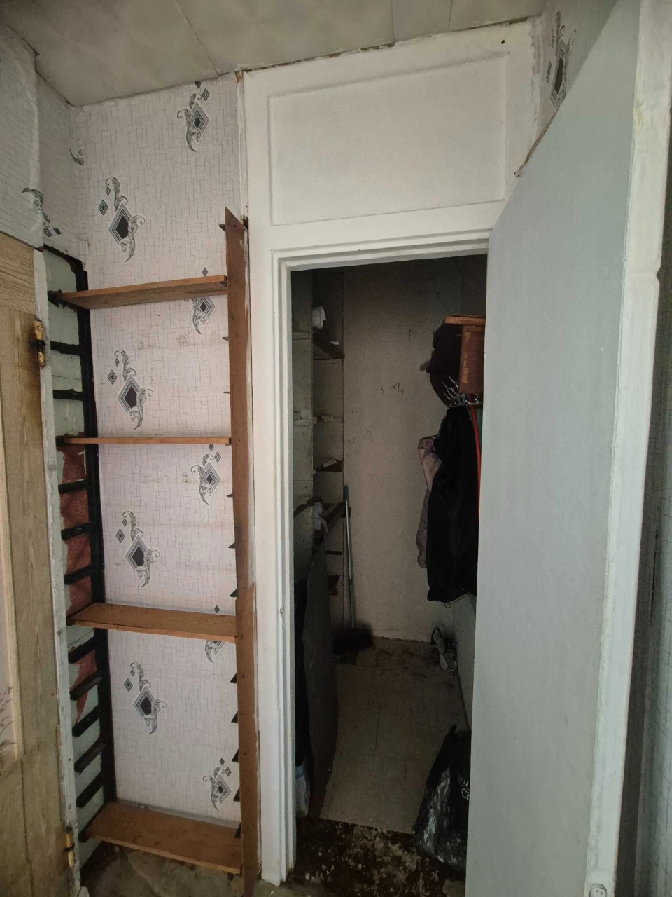 Sale of a non-accessible 2-room apartment. General Radievsky