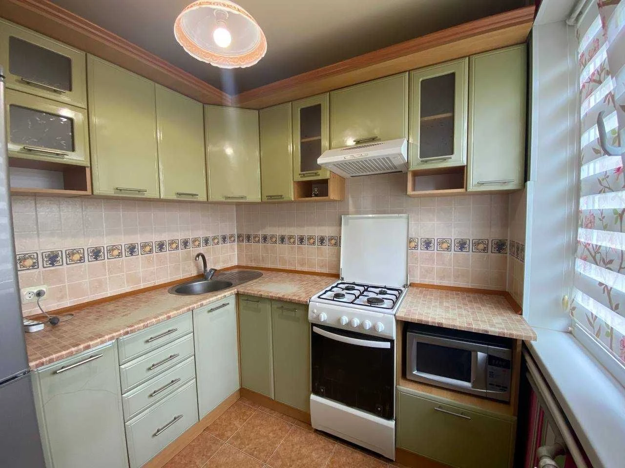 Selling 4-room apartment on Свято-Николаевская Street. Panorama