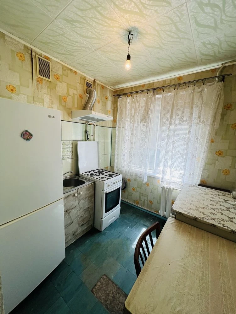 2-квартира на Космонавтів