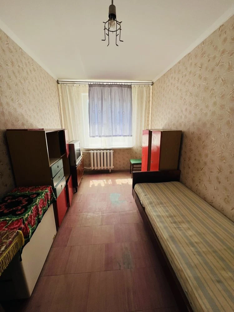2-квартира на Космонавтів