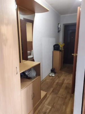 Продам 3-комнатную квартиру, 173-й квартал