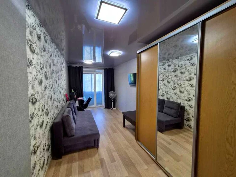 Apartment. Kryvyi Rih, Magistralna St. (Kyrilenka)