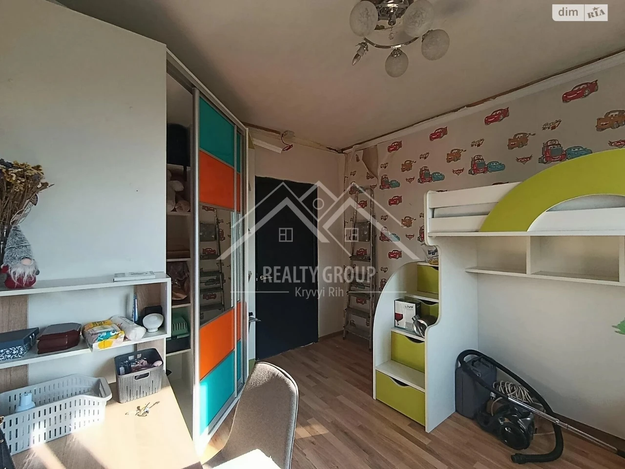 Продажа Квартиры Довгинцовский