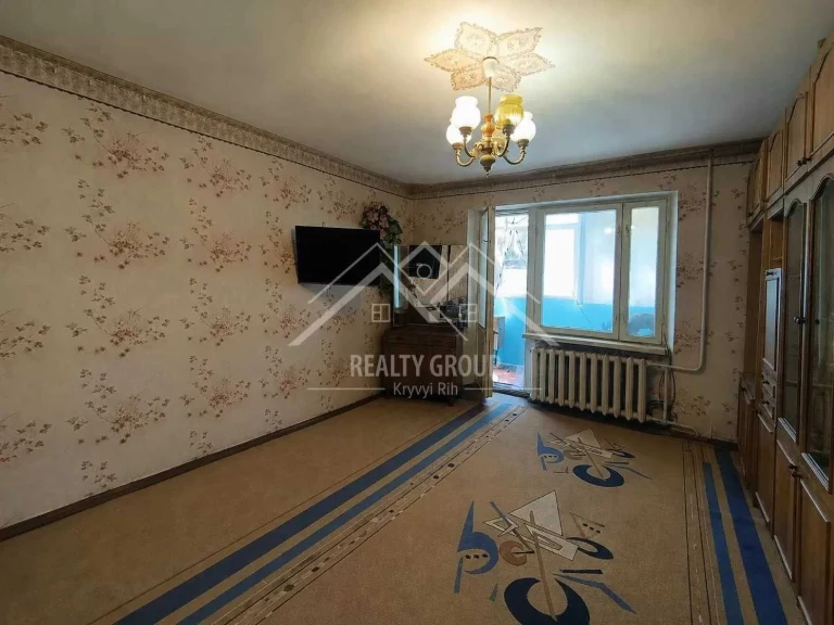 Продажа 3-комнатной квартиры на Зарядном