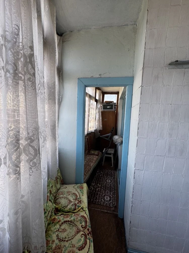 Продається 3-кімнатна квартира з холом і чудовим плануванням