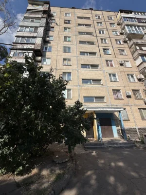 Продается 3-комнатная квартира в Центрально-городском районе