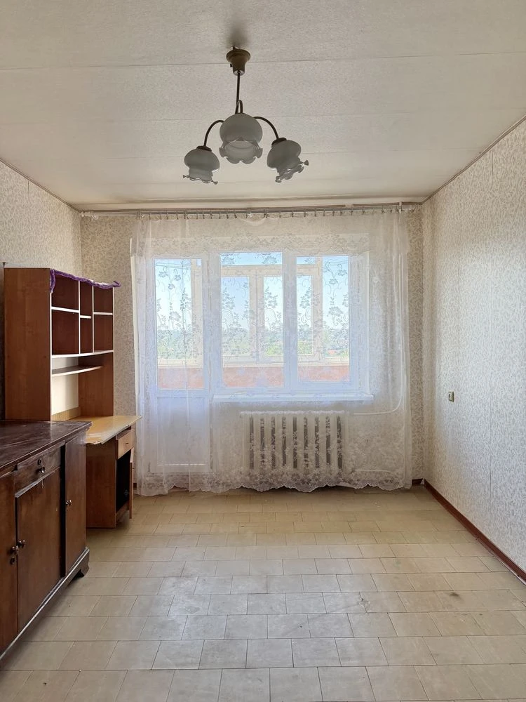Продаж 1-кімнатного: Проспект Миру, вулиця Бізова