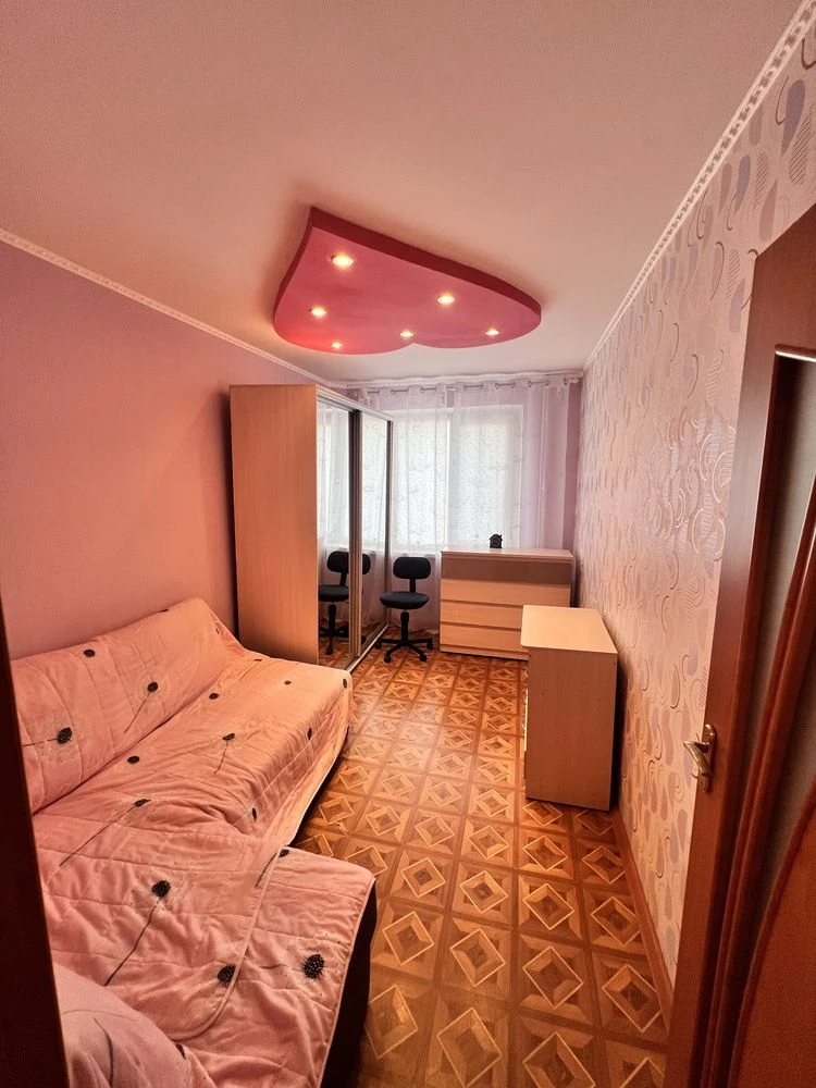 Продажа 3-комнатной квартиры, ул. Чарівна, 8/9 этаж