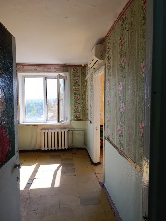 Продається 3-кімнатна квартира в центрі міста