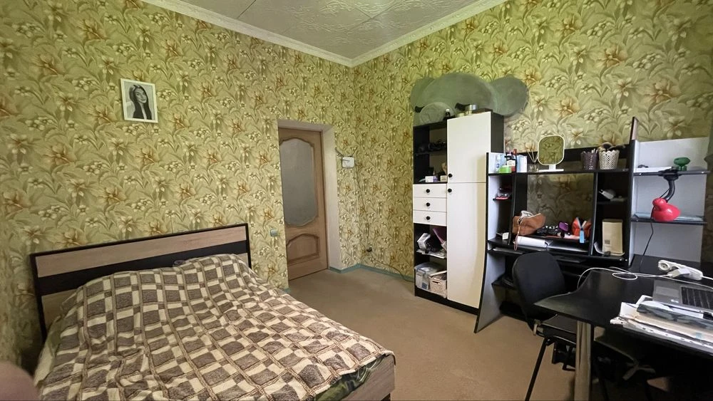 Restoration/Sale 3-room Apartment, Yuri Sych Street