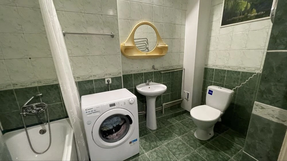 Restoration/Sale 3-room Apartment, Yuri Sych Street