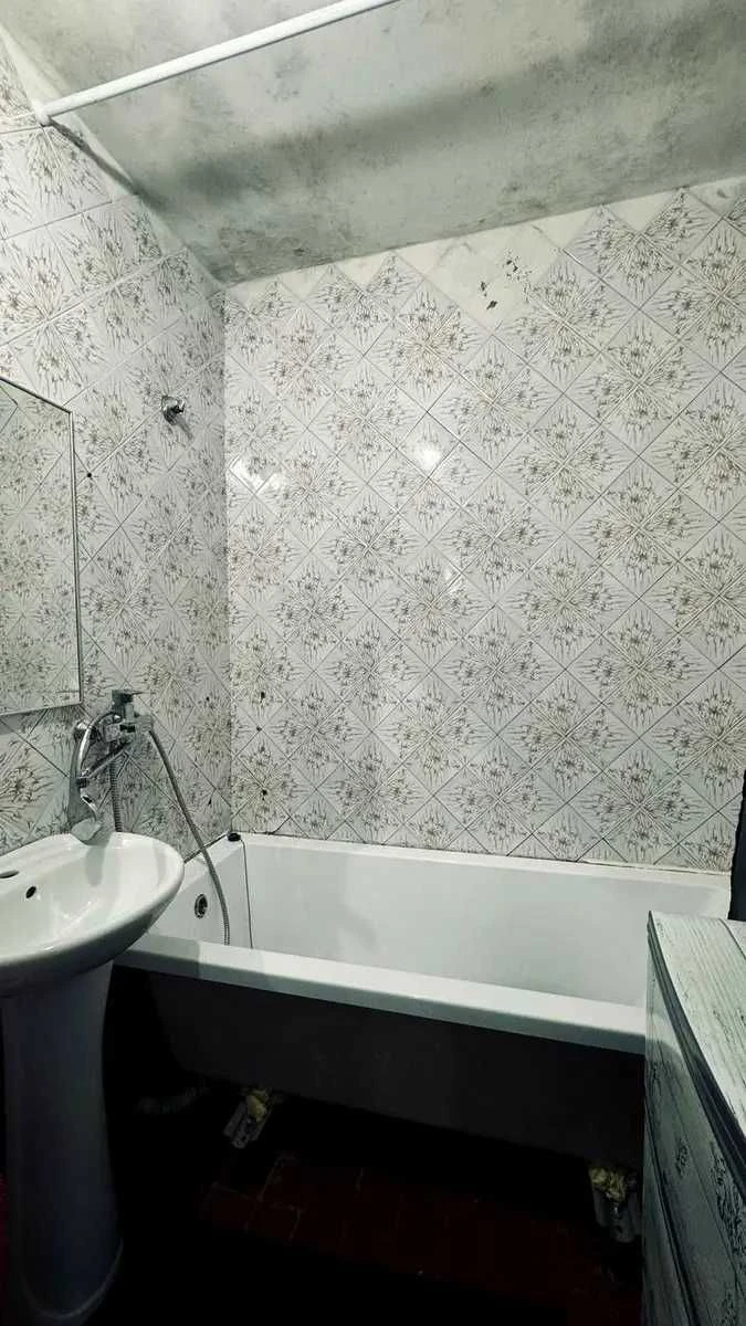 Successful Sale of a 3-room Apartment in Karachuny, Mykolaivske Shose