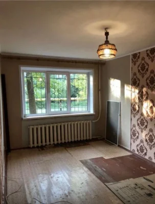 For Sale: 2-bedroom apartment on Pavlo Glazovy Street