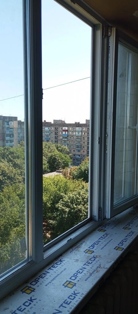 Продам 2 комнатную квартиру на Даманском