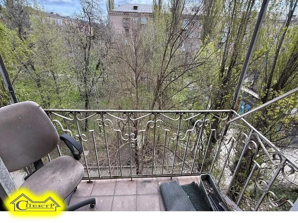 2-кімнатна квартира старінка 4/5 в Соцмісті