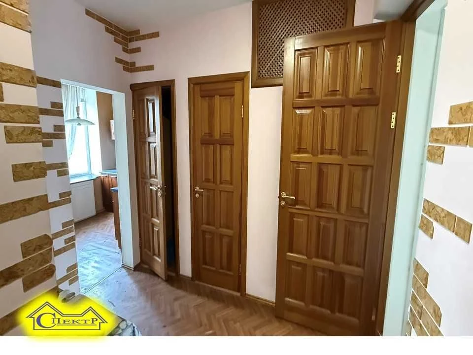 2-кімнатна квартира старінка 4/5 в Соцмісті