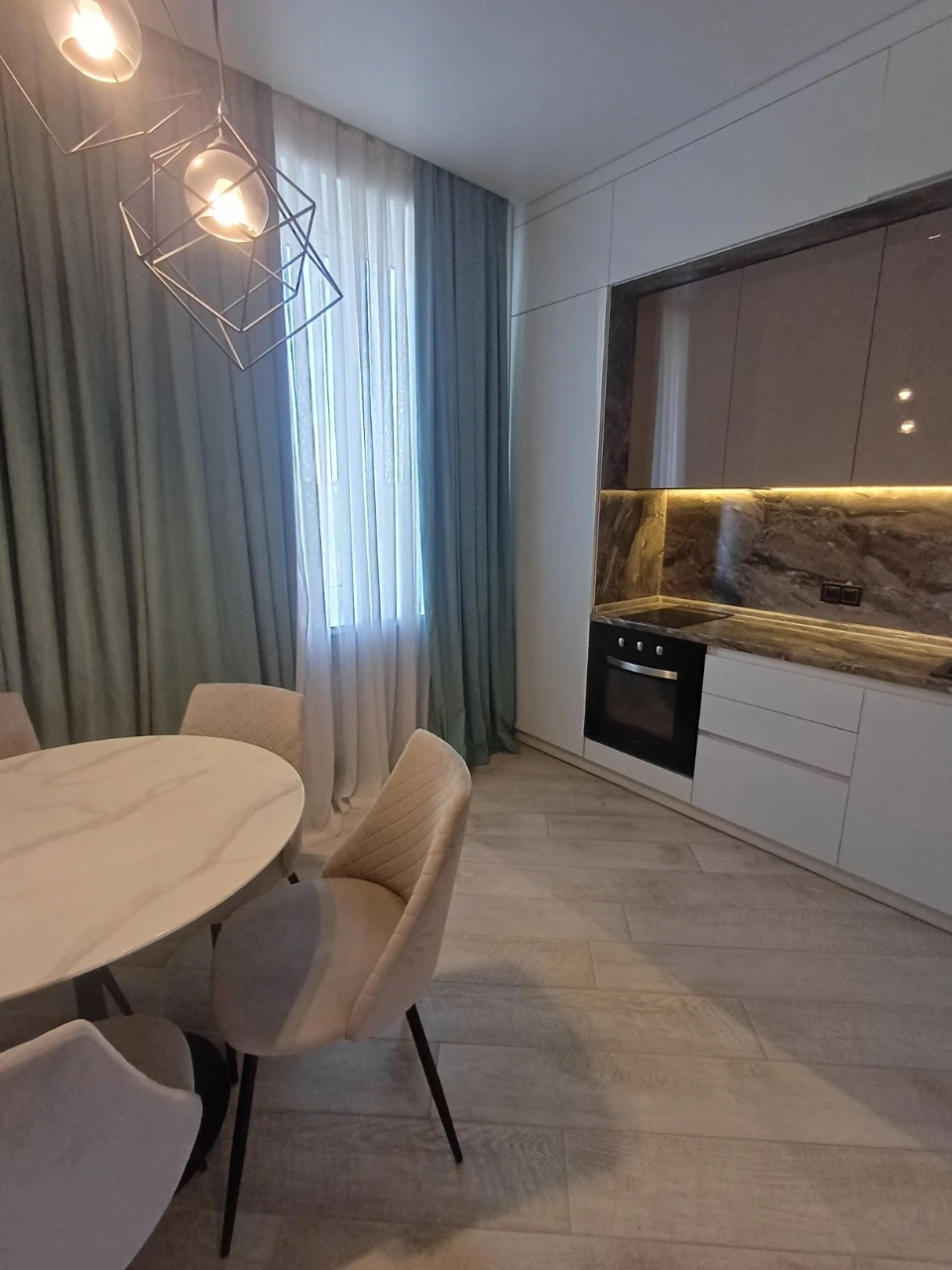 Sale of a 3-room apartment in the South-East (YUGOK). New, high-quality renovation.