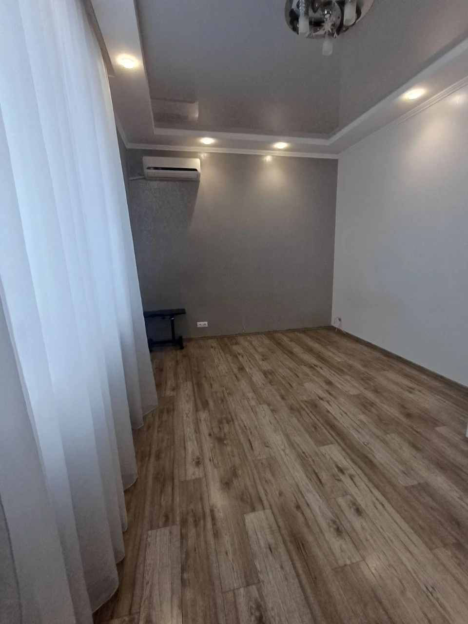 Sale of a 3-room apartment in the South-East (YUGOK). New, high-quality renovation.