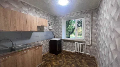 For Sale: Two-Bedroom Apartment on Druzhbi Street