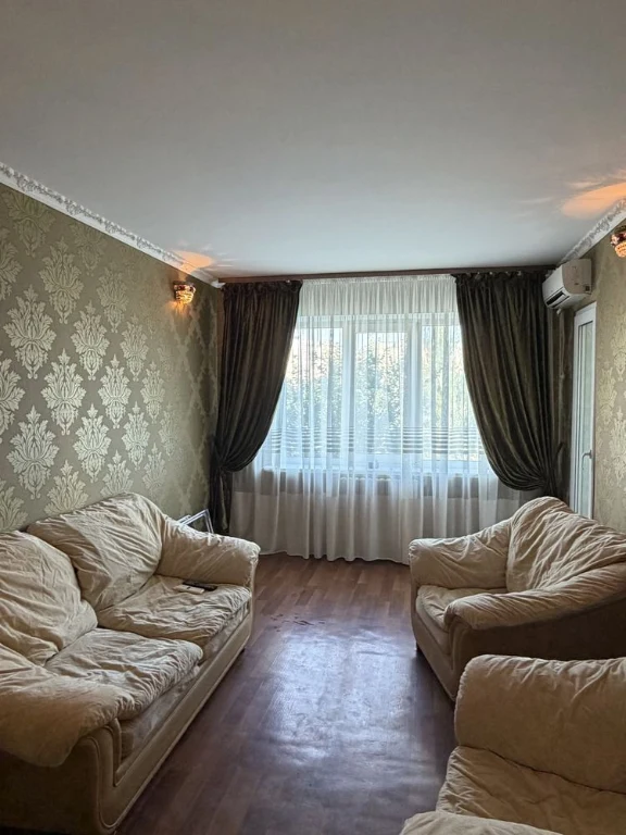 Квартира от хозяина . . Продажа 3 х комнатной квартиы . 2  в