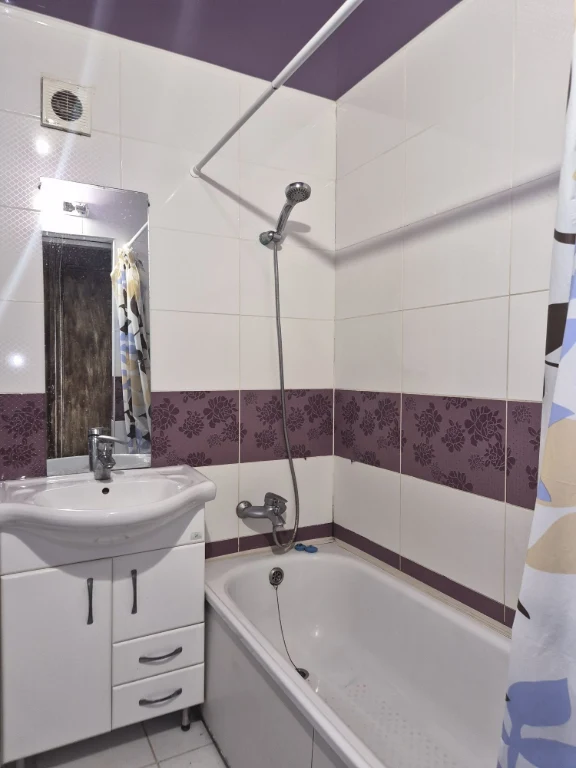 For Sale: 1-room apartment 40 sq m, Marshal Vasylevsky, 21 Marshal Vo