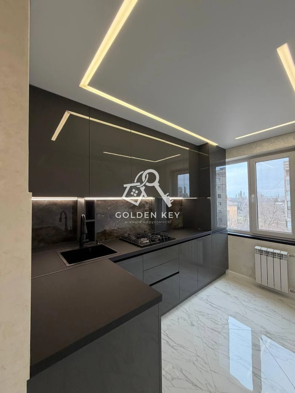 Продажа двухкомнатной квартиры на ул. Свято - Николаевской