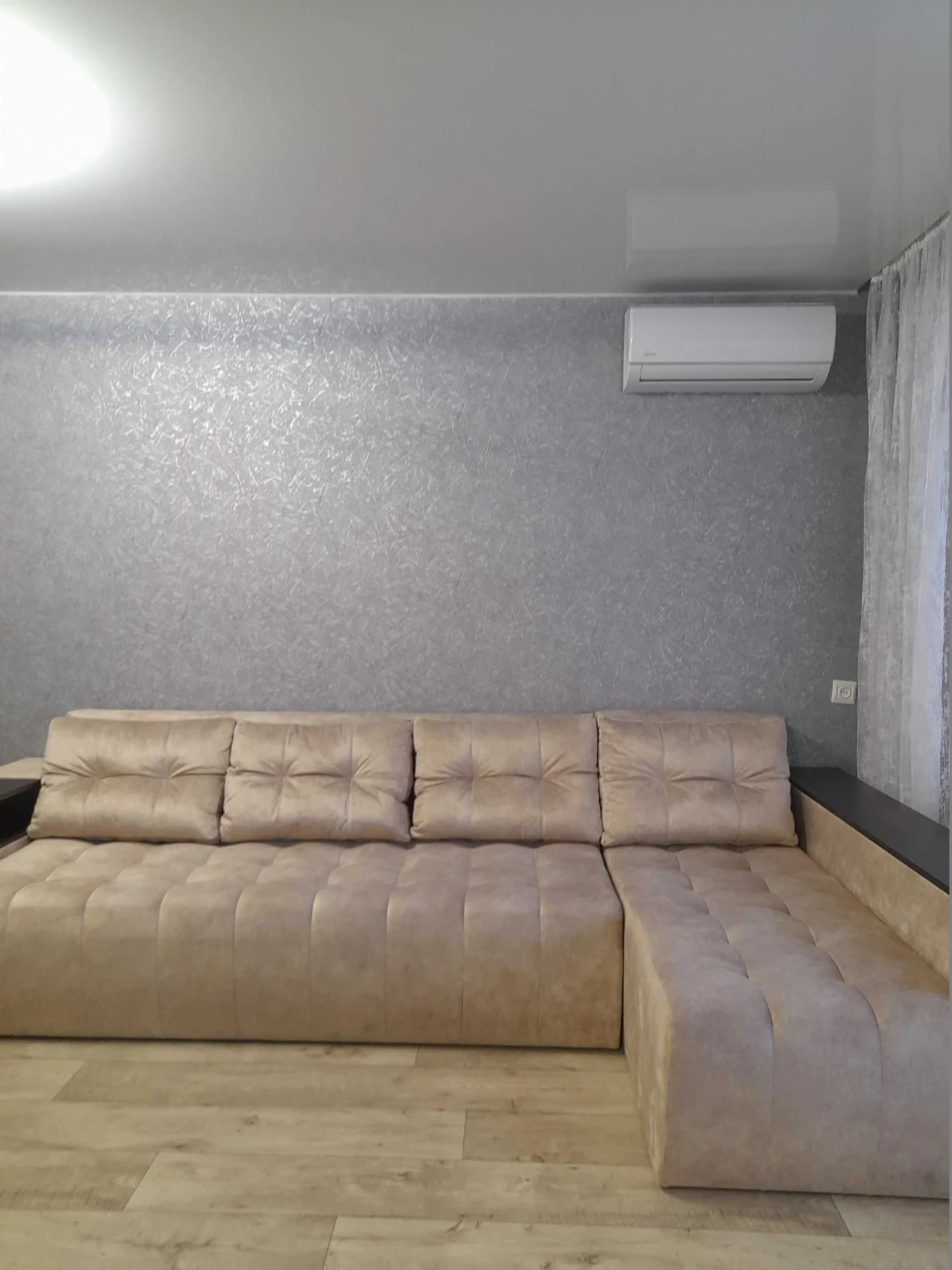 3 room apartment in the city center with renovation and furniture CERTIFIED