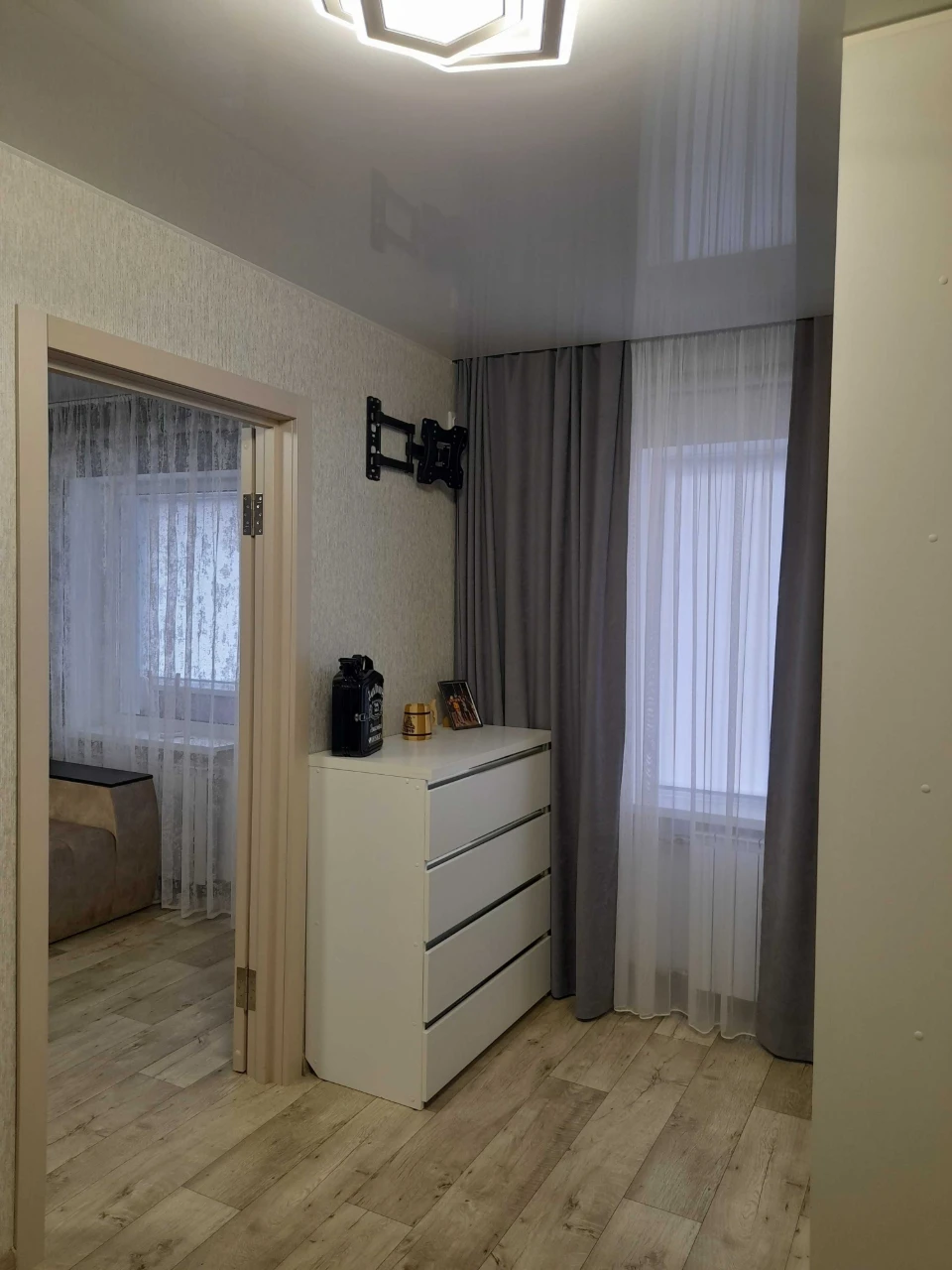 3 room apartment in the city center with renovation and furniture CERTIFIED
