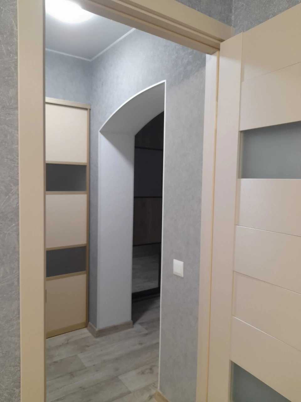 3 room apartment in the city center with renovation and furniture CERTIFIED