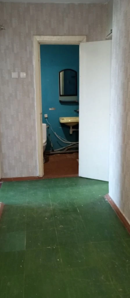 For Sale: 1-Bedroom Apartment on 5 Zarechnoye
