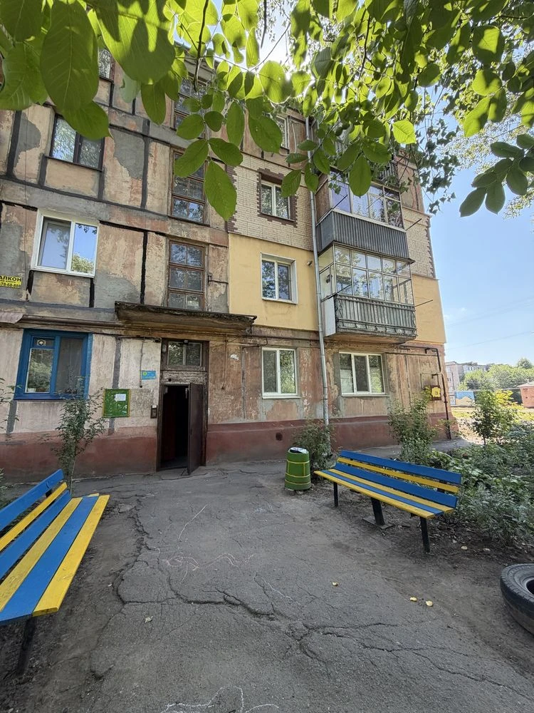 For Sale: Two-room apartment in Yugo.