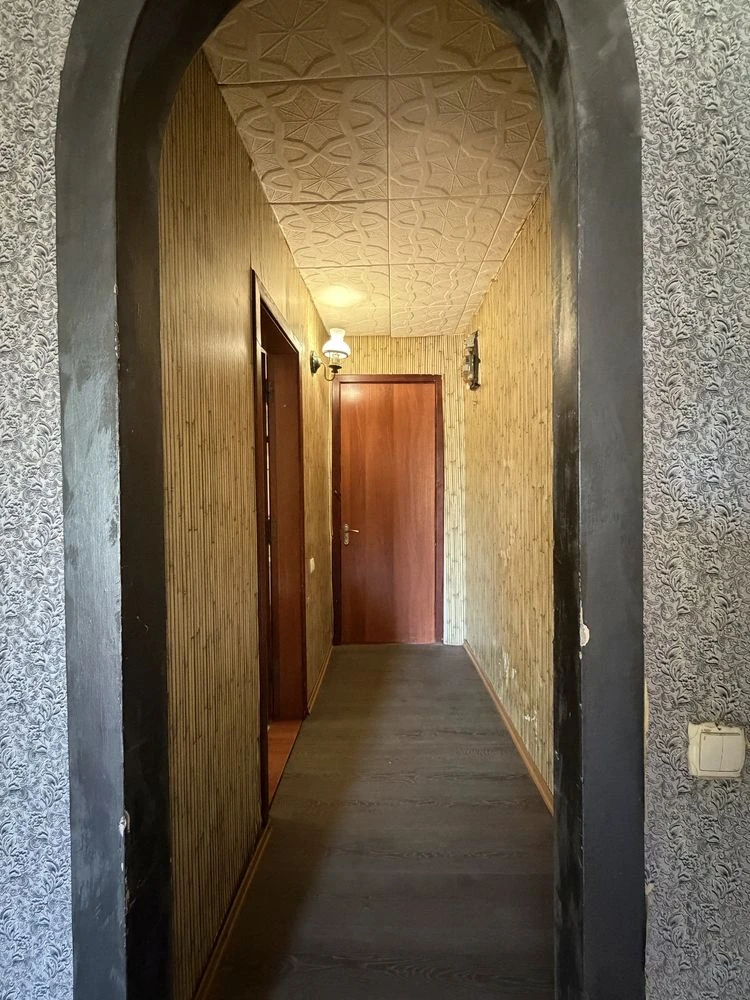 For Sale: Two-room apartment in Yugo.