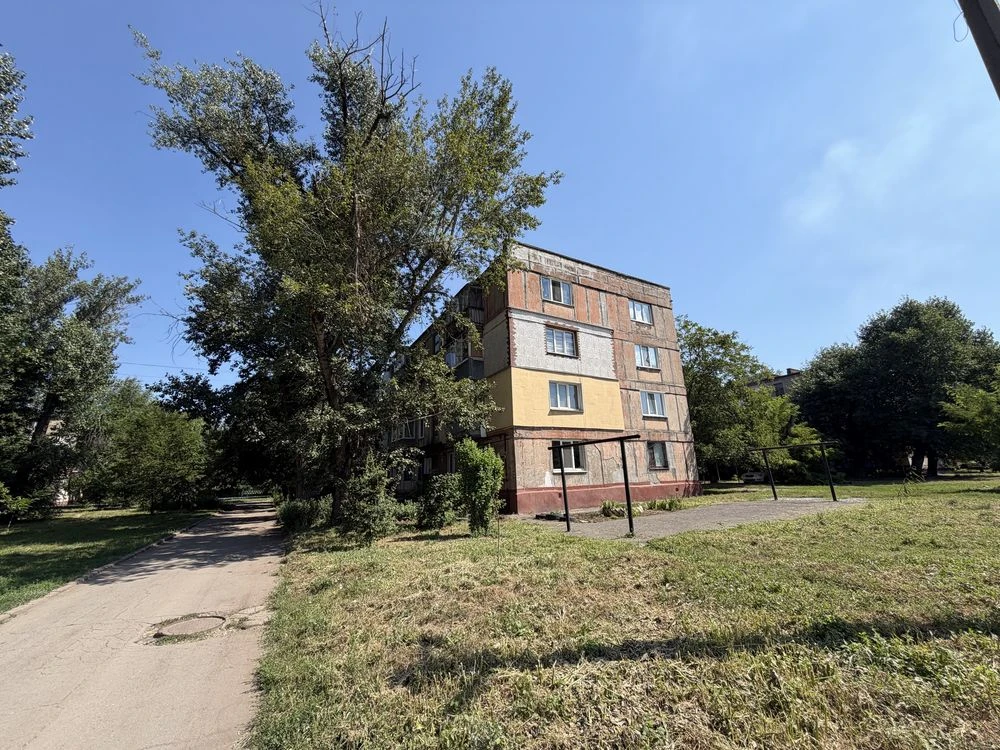 For Sale: Two-room apartment in Yugo.