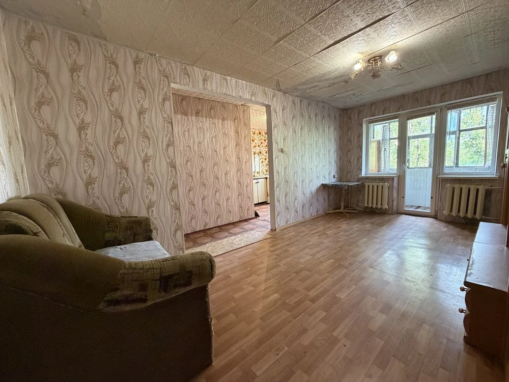 New Price! Selling 3-room apartment in Kryvyi Rih (V. Veliky Square)