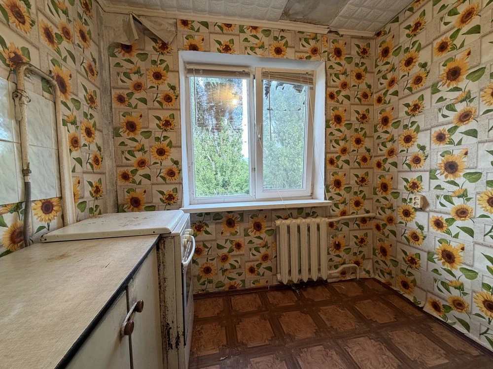New Price! Selling 3-room apartment in Kryvyi Rih (V. Veliky Square)