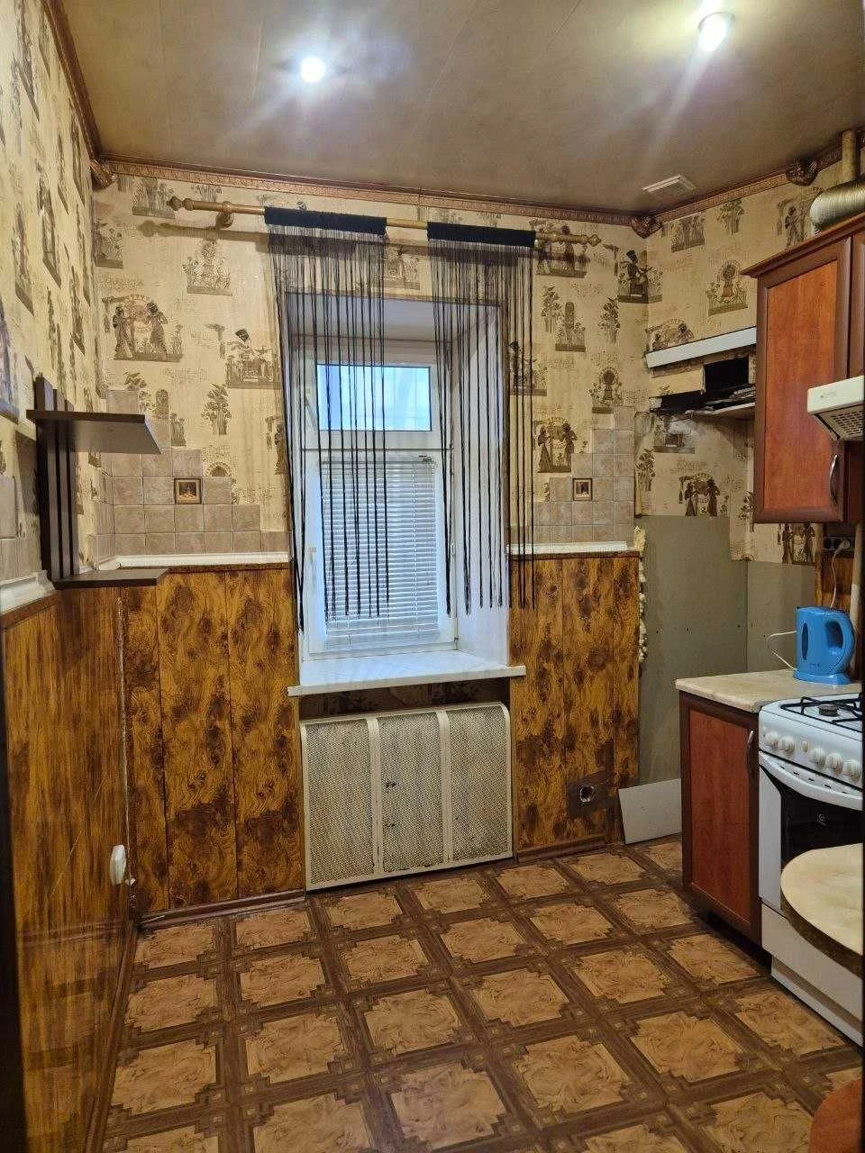 Продається 2-кімнатна квартира