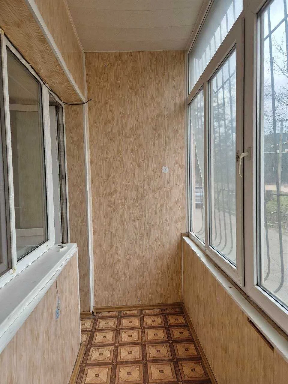 Продається 2-кімнатна квартира