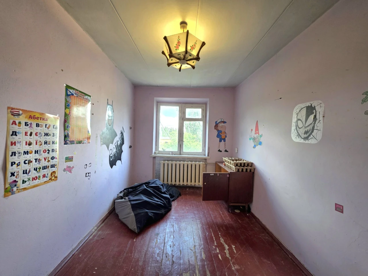 Продаётся 3-комнатная квартира на ул. Степана Тильги, 73 (Со